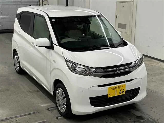 Mitsubishi eK Wagon B33W 2025